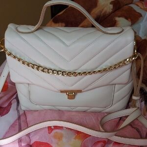 Cream and Gold Quilted Shoulder Bag with Chain Strap